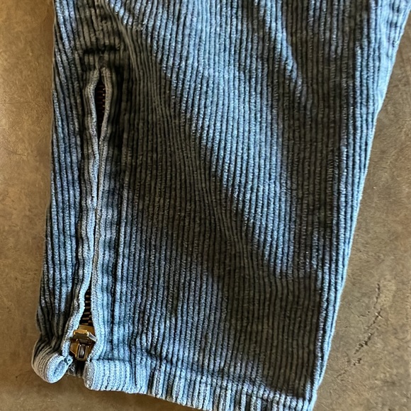 Vintage distressed Sasson blue gray corduroy pants with ankle zips - Picture 3 of 12